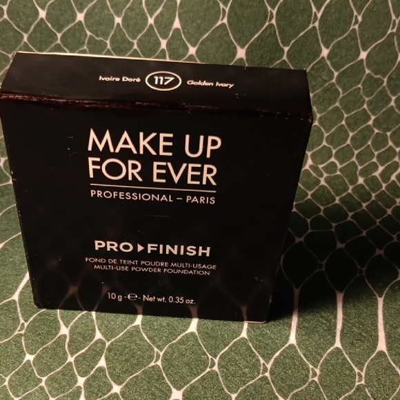 Makeup Forever Pro Finish Foundation - Ivory Doré - Picture 1 of 1